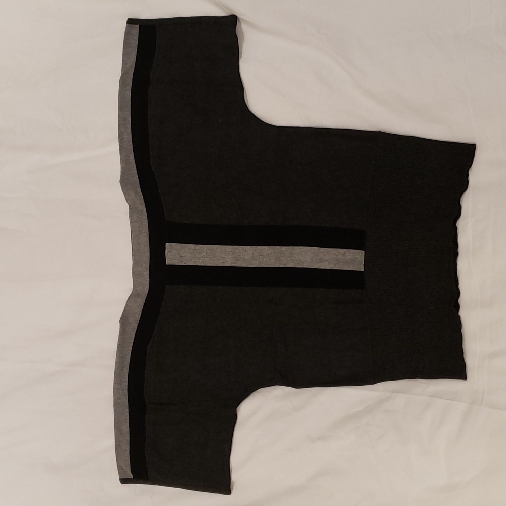 C&G Shirt Sleeve Top